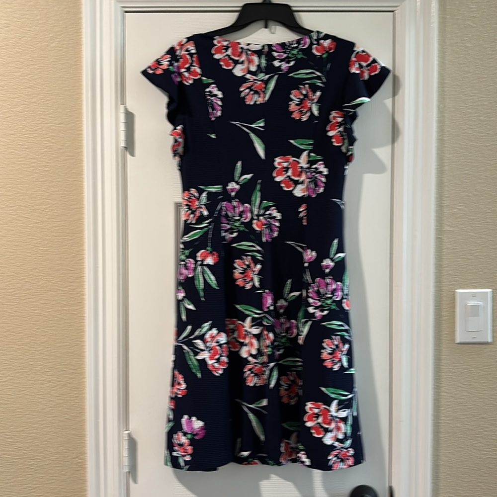 Floral Ruffle Sleeve Dress - Picture 3 of 4